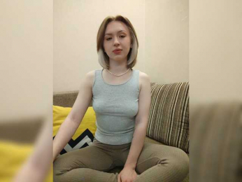 AlevtinnA webcam model stream image