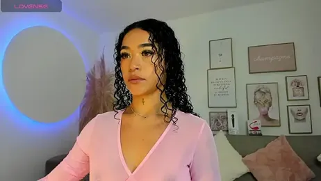 Crystal_Dluna webcam model stream image