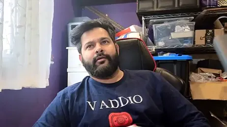 Bad_bearded_dad webcam model stream image