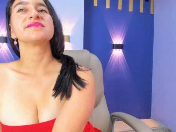 Maya369 webcam model stream image