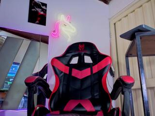 Destinik Sanchez webcam model stream image