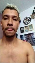 AxelNova webcam model stream image