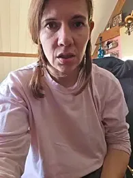 Lina_lou4 webcam model stream image