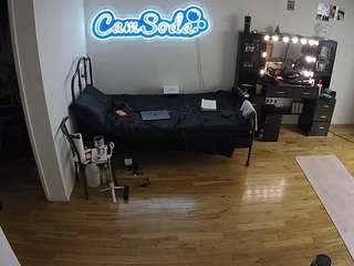 voyeurcam-celticiron-02 webcam camsoda model stream image