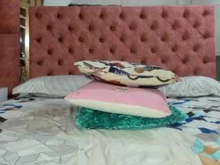 alwaysnaughtyx webcam model stream image