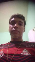 Vini18cm_novin webcam model stream image