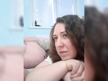 Your_favorite_couple webcam bongacams model stream image