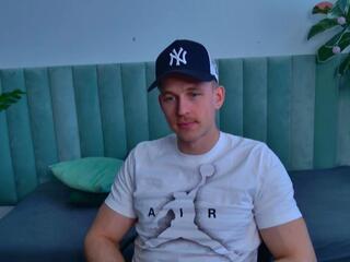 Nils Tatum webcam model stream image