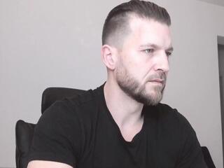 Hadess webcam model stream image