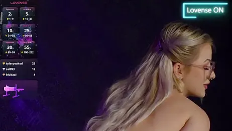 LucyLextonX webcam stripchat model stream image