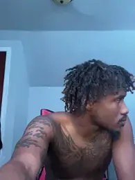 youngbull_dada webcam model stream image