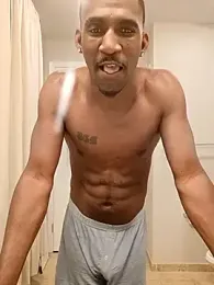 ColdAssXav93 webcam stripchat model stream image