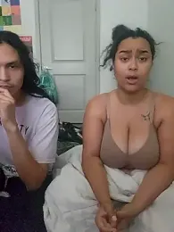 cinnaminnie webcam model stream image
