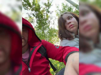 Masha--bear webcam model stream image