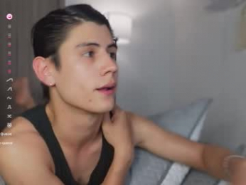 hey_cesard webcam model stream image