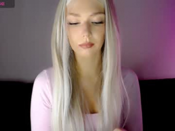 pervyblonde webcam model stream image