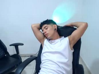 saenz_hotx webcam model stream image