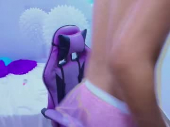 demi_leed webcam model stream image