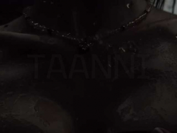 Taanni webcam model stream image