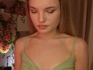 juleehamra webcam model stream image