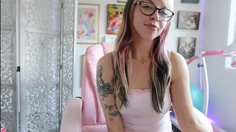 makiyahbelle webcam model stream image