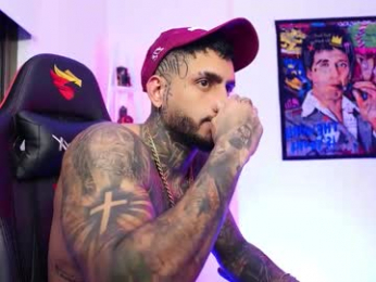 logan_hugh8 webcam model stream image