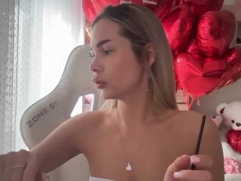 Baby_face webcam bongacams model stream image