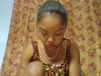 Elysa7 webcam model stream image