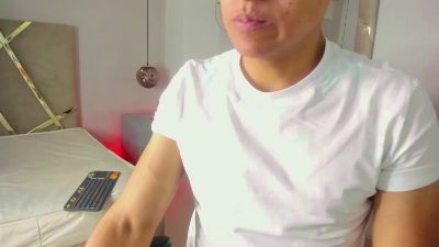 Lucii_fer_ webcam model stream image