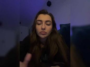 WILDGIRL webcam model stream image