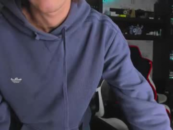 esthetics_boys webcam model stream image