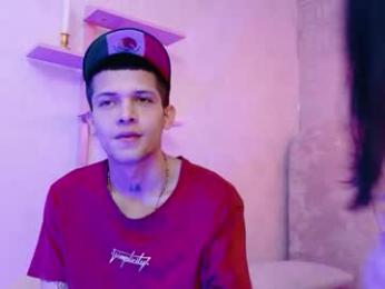 kendalltaylorr webcam model stream image