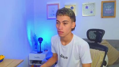 yulian_vasquez webcam model stream image