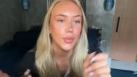 livsslife webcam model stream image