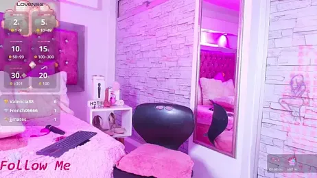 Bonn_Glow webcam model stream image