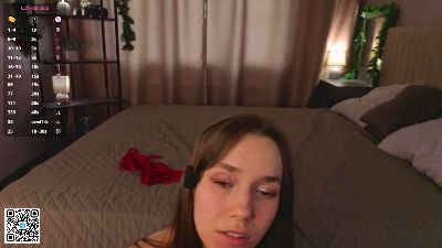 LoraGriff webcam model stream image