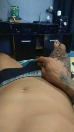 Beth2020 webcam cam4 model stream image