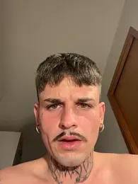 D3V0Z webcam model stream image