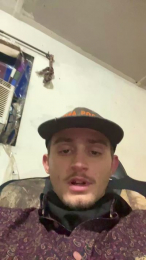 DDROPPA webcam model stream image