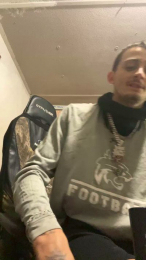 DDROPPA webcam model stream image