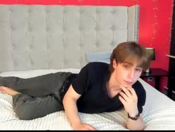 cuteeryan webcam model stream image