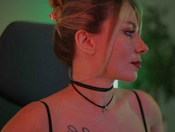 D_i_aM webcam model stream image