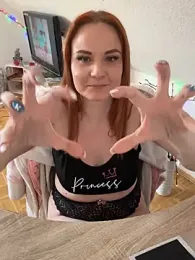 Fiebie_licios webcam model stream image