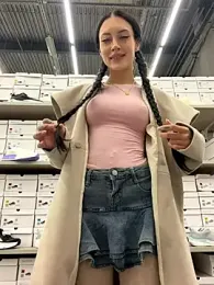 Melissa_crazy webcam stripchat model stream image