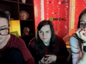 lole_ti webcam model stream image