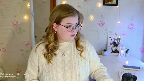 sinnamon_ webcam model stream image