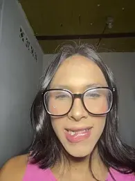 nao_bell_ webcam stripchat model stream image
