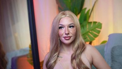 KayleeSmoke webcam model stream image