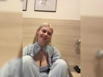 VibroMashulka webcam model stream image