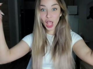 Ariel Meel webcam model stream image
